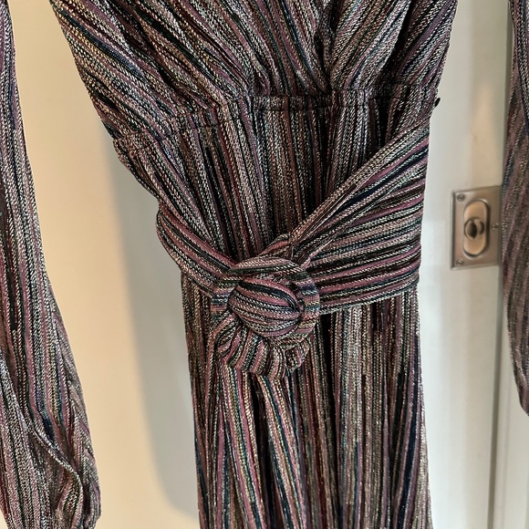 Rebecca Vallance Metallic Dress Size 6 - Picture 2 of 4